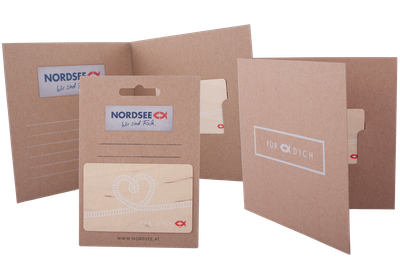 packaging set for plastic cards: card bag, card carrier and folded card